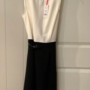 Elle business dress cream and black with belt